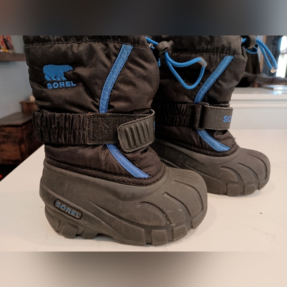 Toddler 6T Sorel Snow Boots - Picture 1 of 5